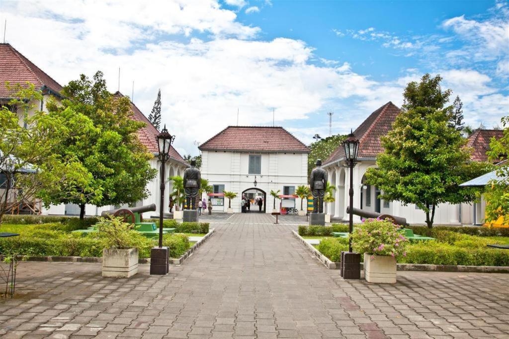 Puri Artha Hotel Pakualaman Exterior foto