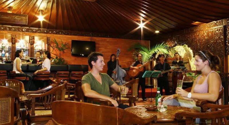 Puri Artha Hotel Pakualaman Exterior foto