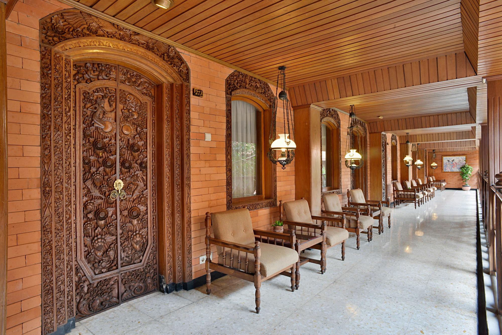 Puri Artha Hotel Pakualaman Exterior foto